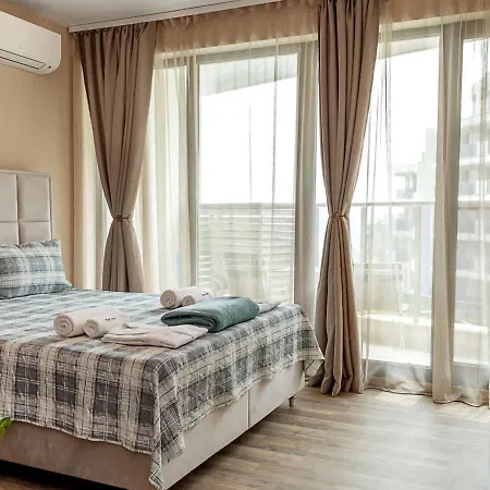Modern In Skyline - Sea View, Spa&parking By Flat Manаger